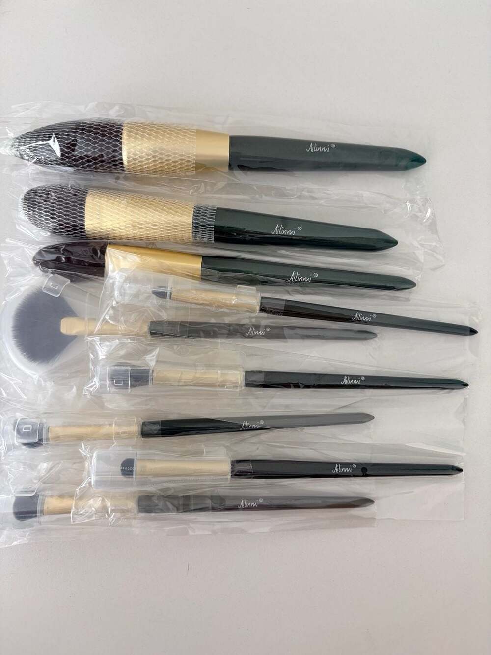Ailinni Makeup Brush Set Dark Green Gold New